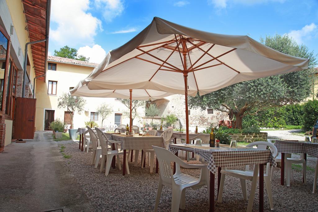 Agriturismo Licensì Del Bresà Villa Monzambano Camera foto