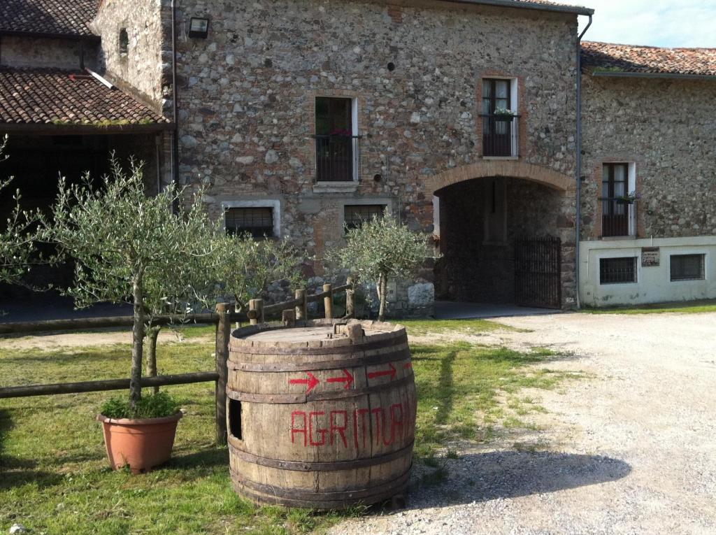 Agriturismo Licensì Del Bresà Villa Monzambano Camera foto