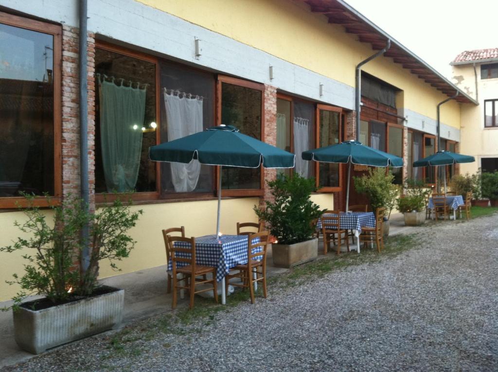 Agriturismo Licensì Del Bresà Villa Monzambano Camera foto